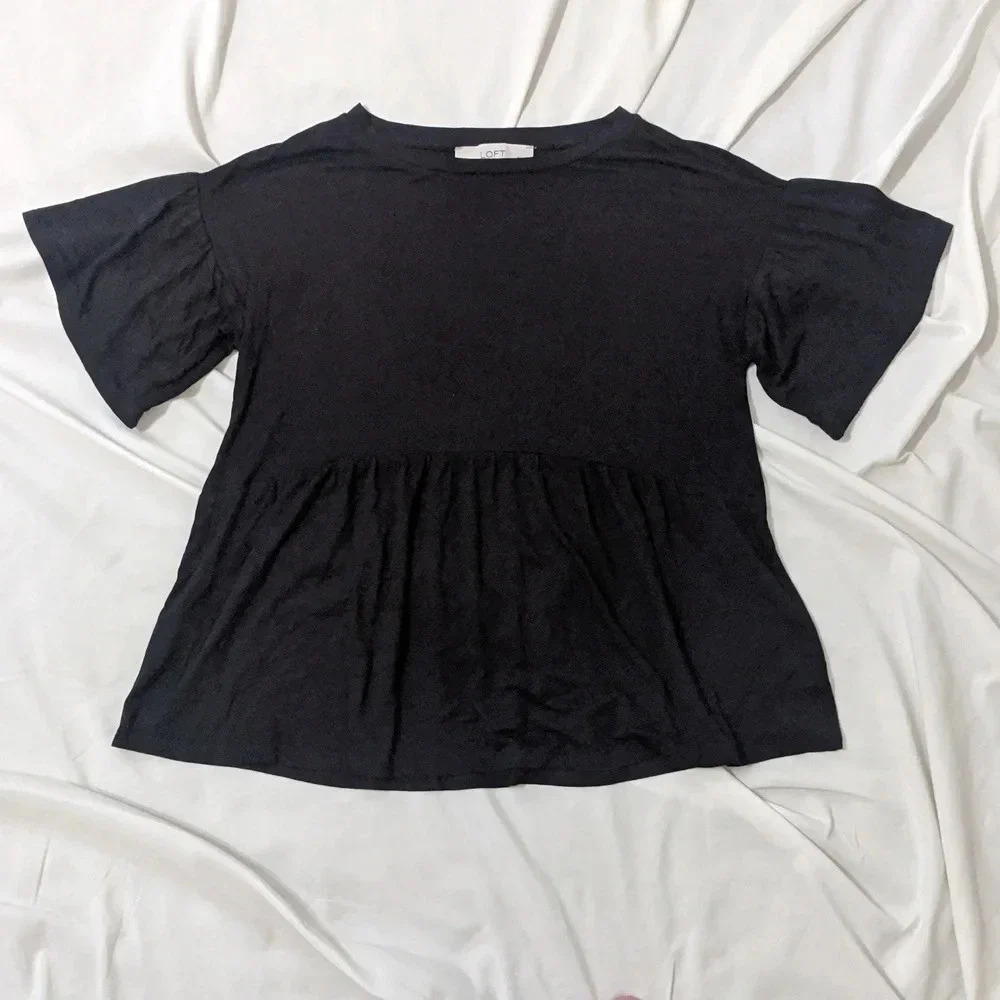 NWT Loft Petites Boxy Peplum Blouse, Color Black Size XXSP